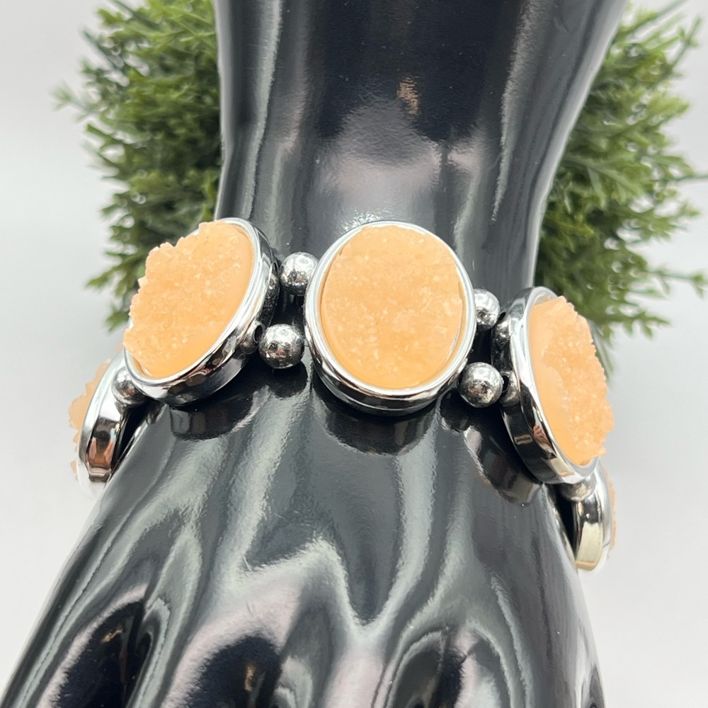 DRUZY DESIGN FASHION BRACELET